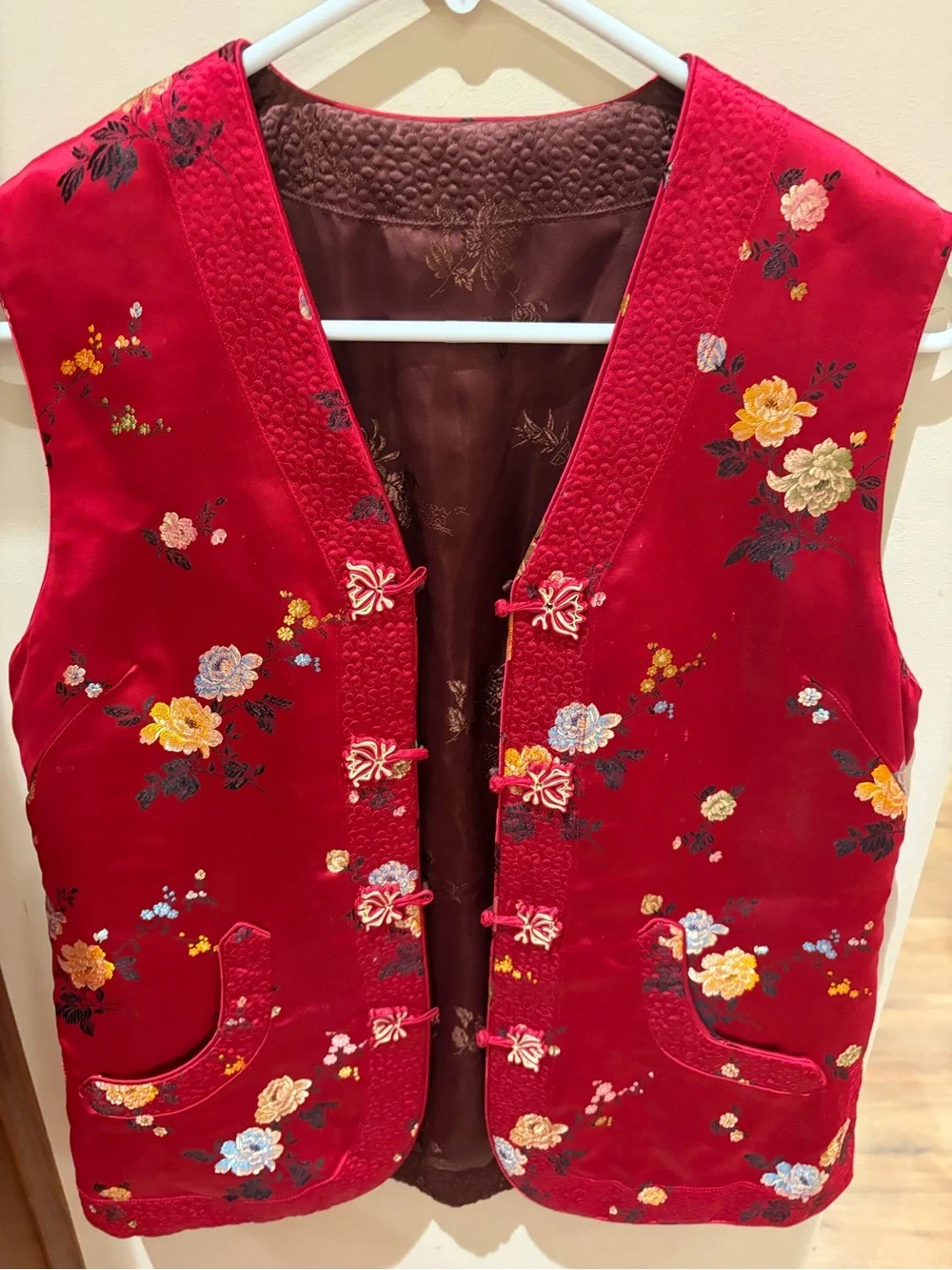 Vintage Red Floral Embroidered Reversible Chinese Traditional Vest - Picture 12 of 12